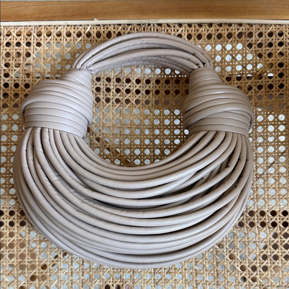 Chic Beige Coiled Purse